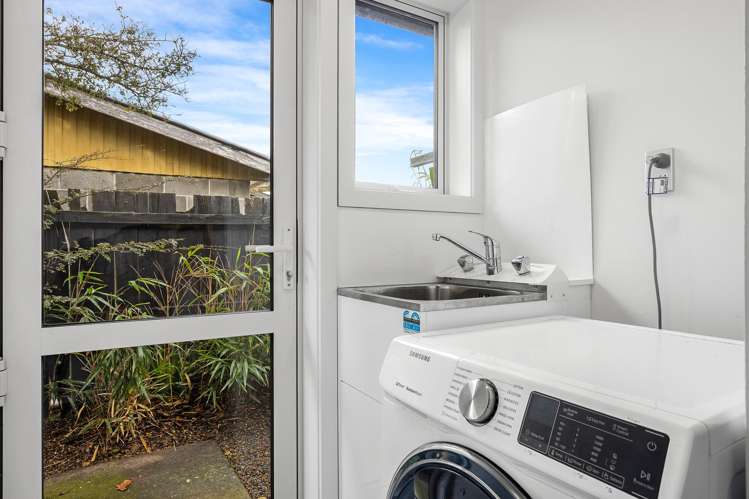 62A travis road Burwood_13