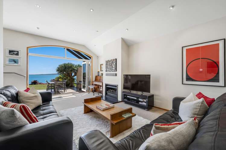 33 Takutai Avenue Half Moon Bay_21