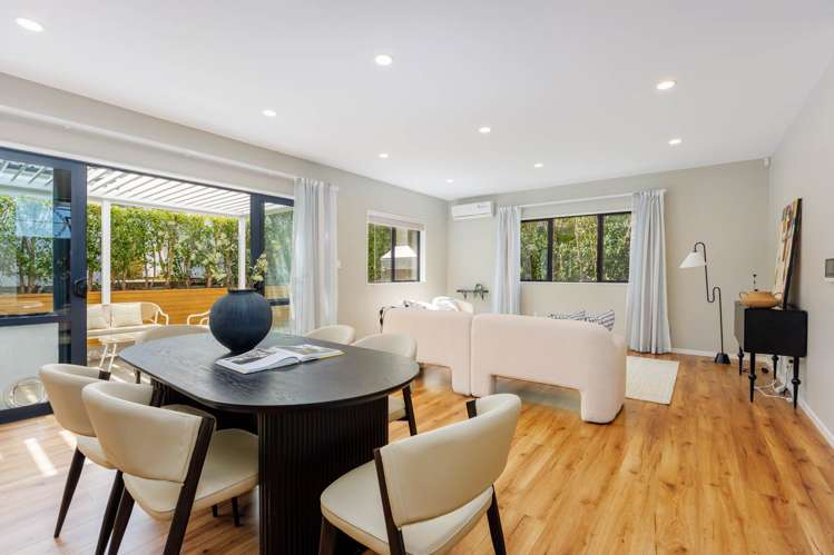 11 Parkview Drive Gulf Harbour_13