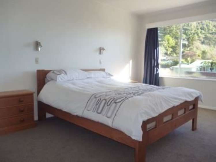 3 Burn Place The Brook_11