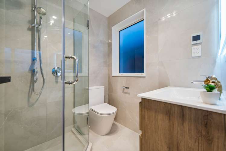 26 Christella Street Flat Bush_18