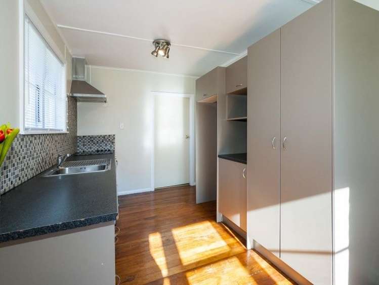 9 Farmer Crescent Taita_14