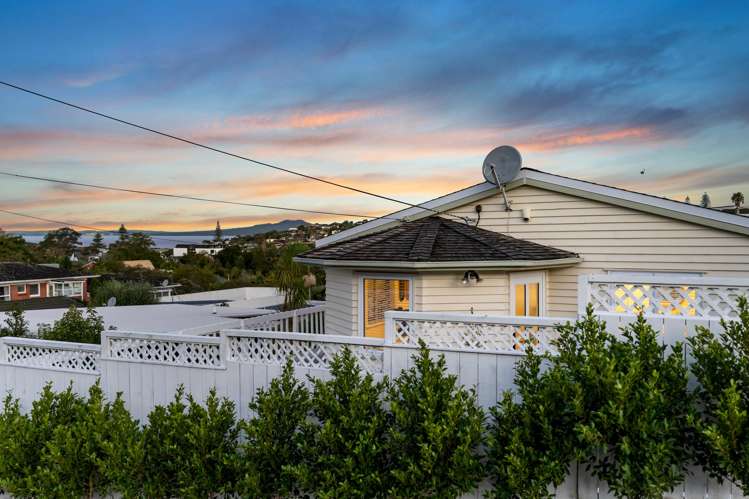 1/10 Hythe Terrace Mairangi Bay_18