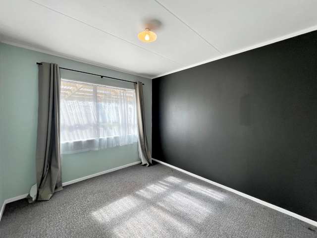 27 Tiller Close 2140_4