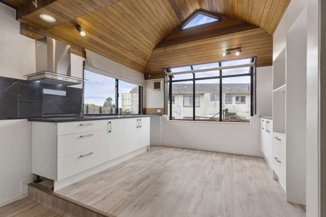 316 Richardson Road Mount Roskill_2