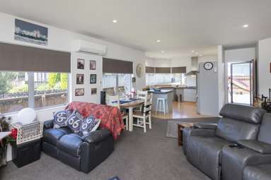 96 Awapuni Road_4