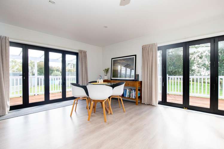 230 Central Road North Waitakaruru_10