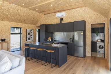 3 Bevel Court_3