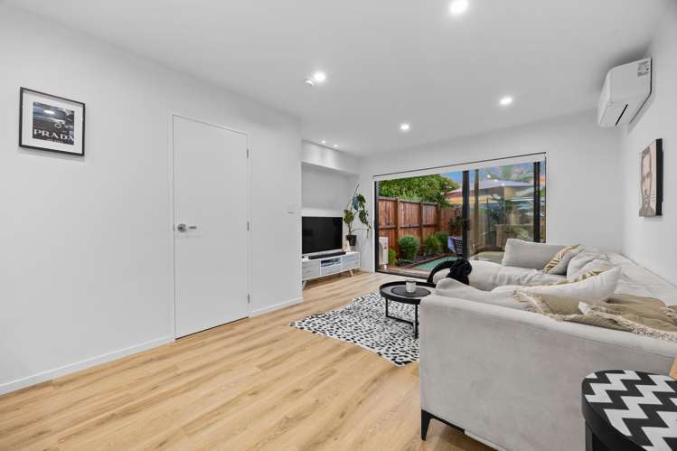 5/9 Flanshaw Road Te Atatu South_8