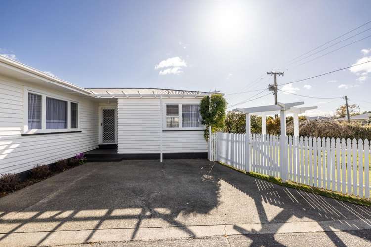 71 Harold Holt Avenue Onekawa_20