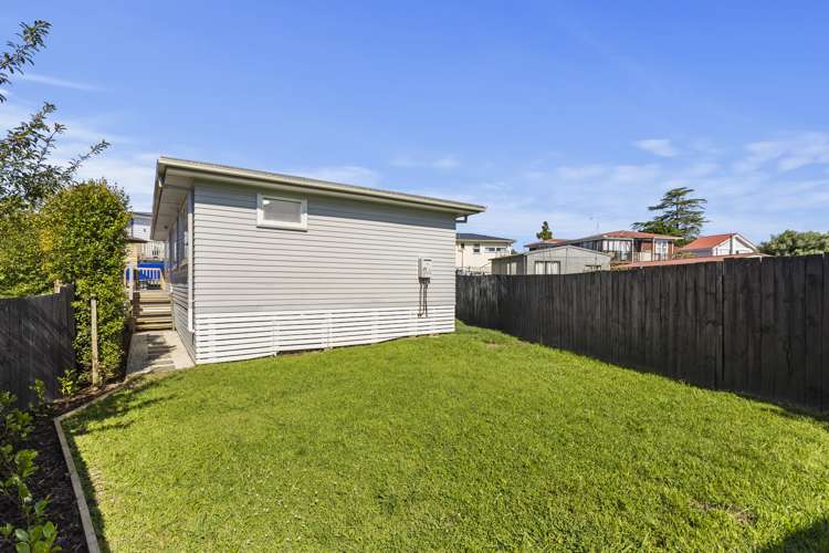 17b Roseneath Place Birkdale_12