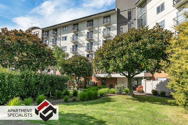 1a/10 Crown Lynn Place New Lynn_2