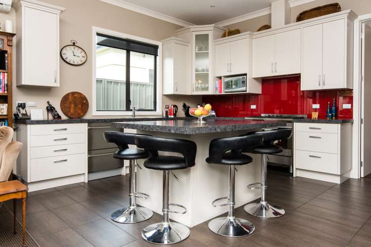 17 Hunter Drive Awatoto_6