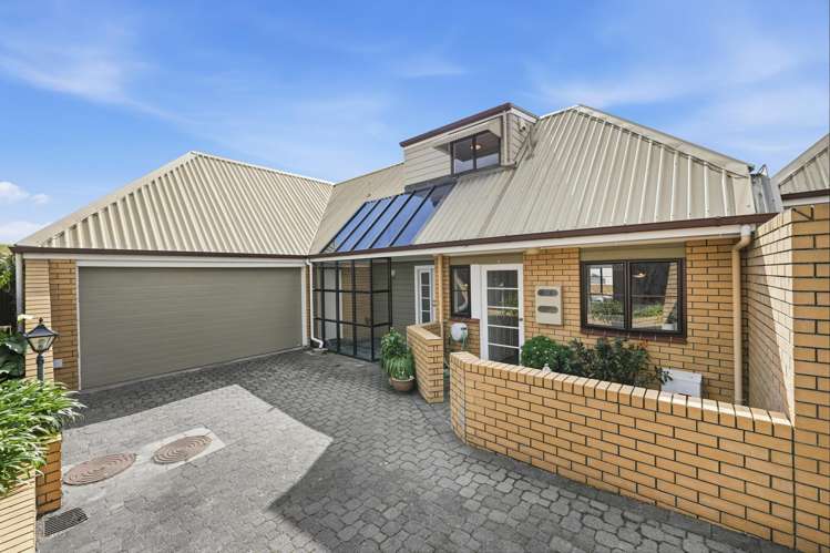 3/23 Clonbern Road Remuera_1