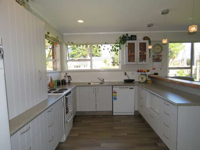 183 Queen Street Westport_1