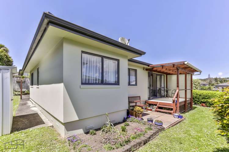 72l Seabrook Avenue New Lynn_22