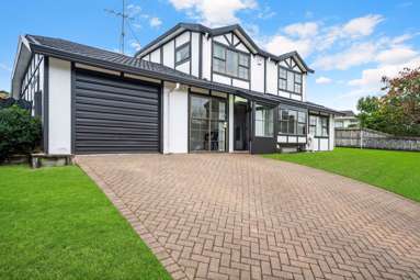 151 Carnoustie Drive_4