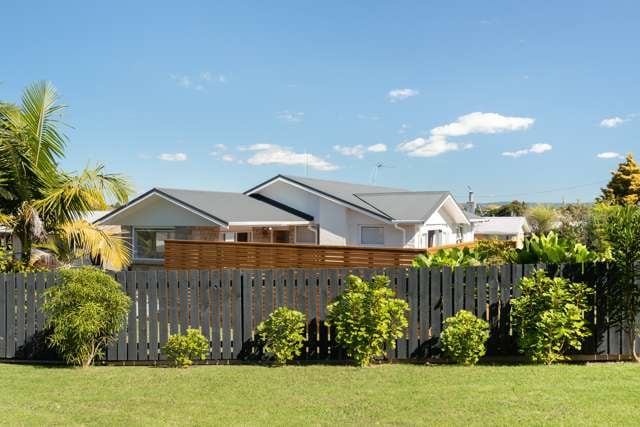 2 Linton Crescent Matua_1