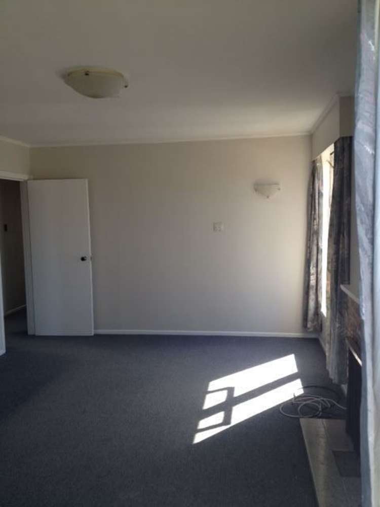 7 Kirrie Avenue Te Atatu South_3