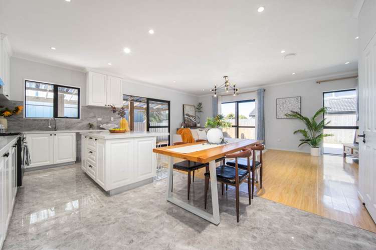 45A Bradbury Road Botany Downs_5