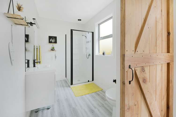 1037 Reaby Road Gore Surrounds_12