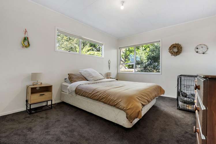 11 Glenties Lane Ellerslie_16