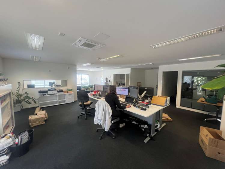 10c Tussock Lane Ferrymead_5