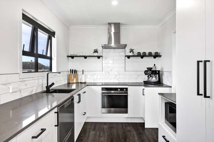 35 Collins Street Hawera_2