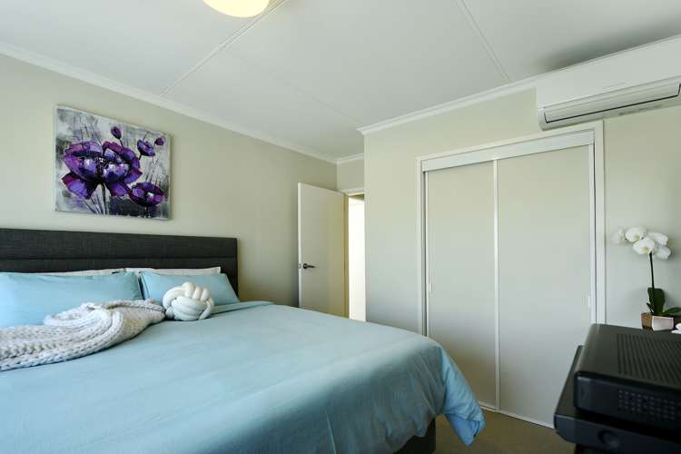 3b/3 Marsden Road Stoke_12