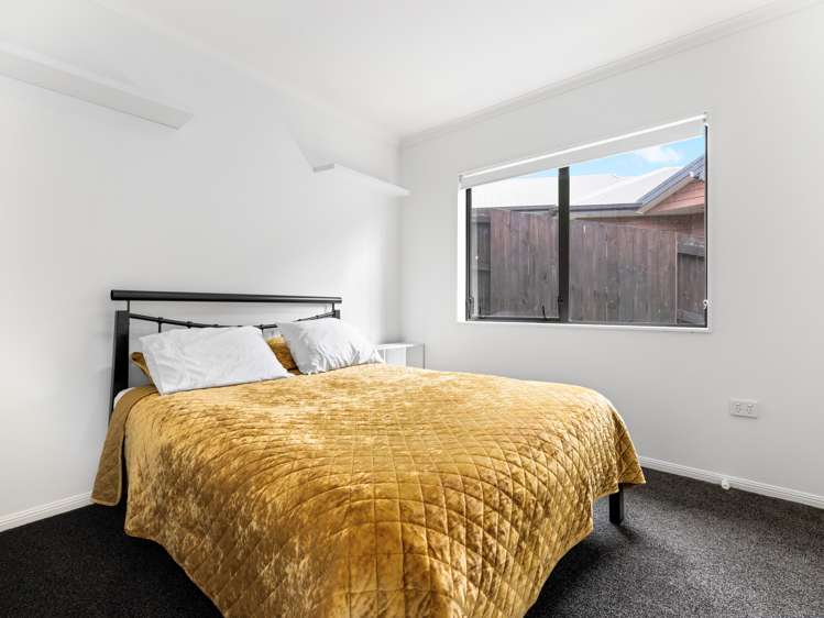 15 Riddington Rise Ohauiti_18