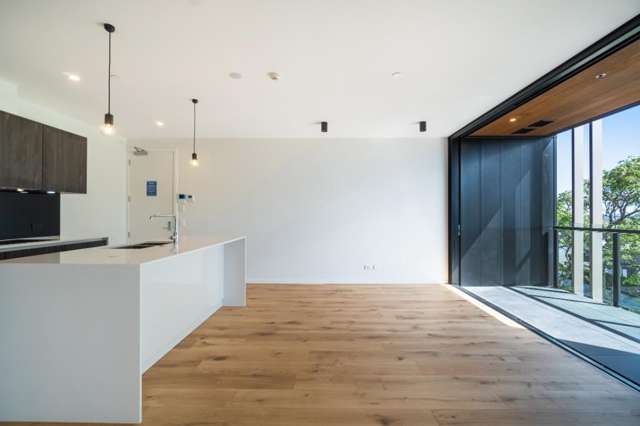 108/2 Turakina Street 10031_2