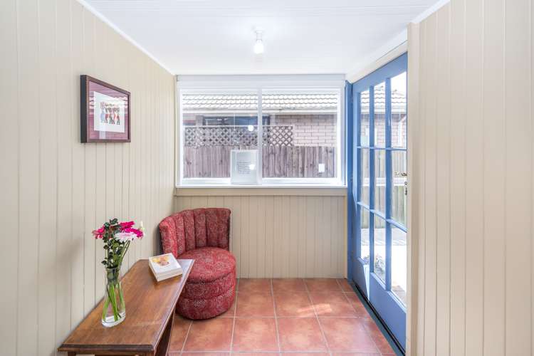 37 Frankleigh Street Somerfield_9