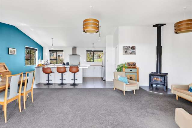 9 Kowhatu Grove Pohara_2