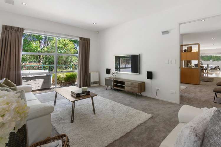 33 Oak Manor Drive Albany_12