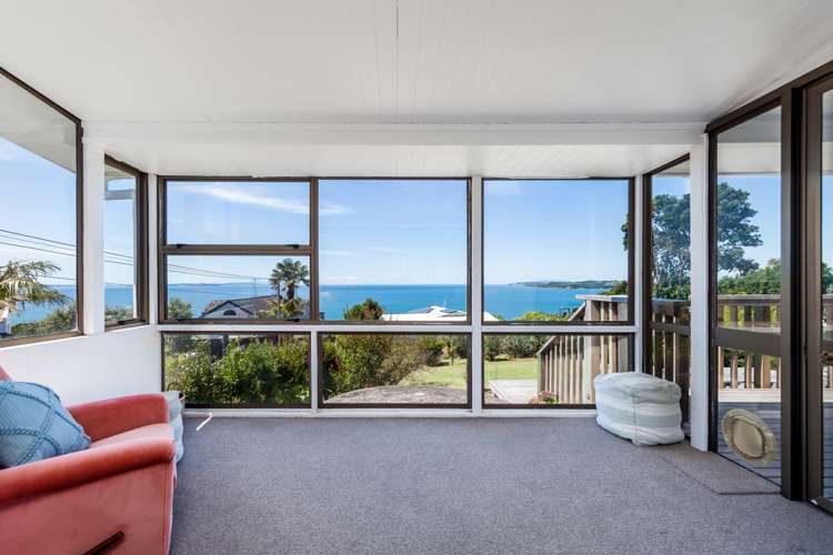 84 Vipond Road Stanmore Bay_20