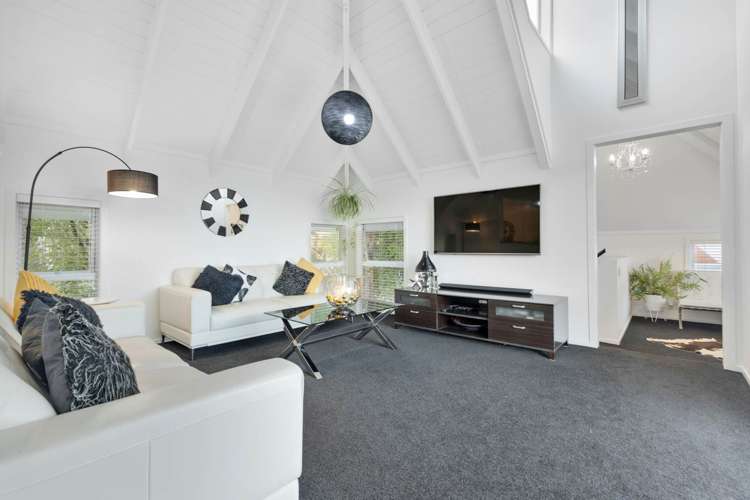 49A The Esplanade Eastern Beach_6