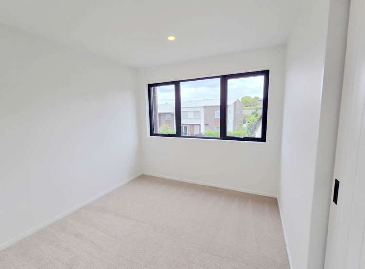 Lot 1 /13 Torino Street Pt England_6