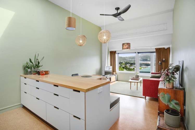 46/46 Hiropi Street Newtown_4