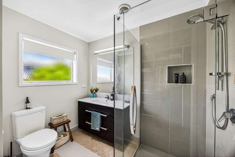 15 Copal Lane Millwater_17