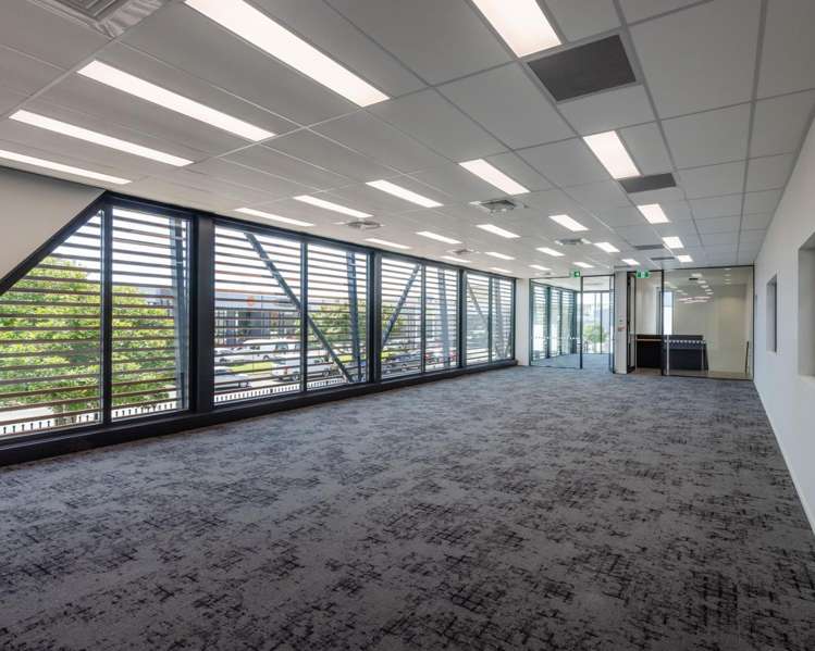 7-23 Cain Road Penrose_4