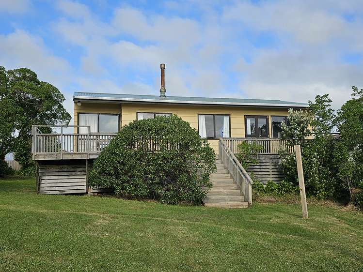 13 Arataki Grove Waitarere Beach_14