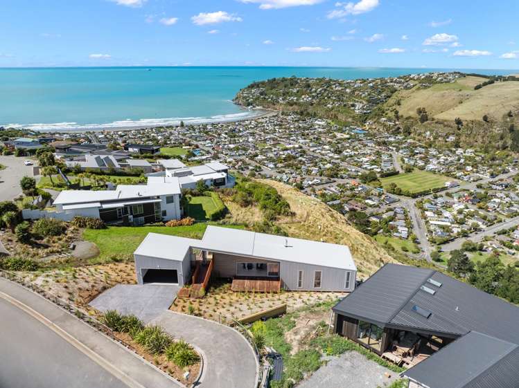 1 Oxenhope Road Richmond Hill_2