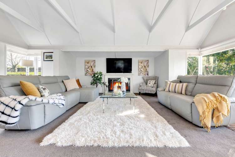 281 Point View Drive Shamrock Park_9