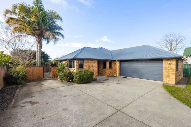 1042A Heaphy Terrace_0