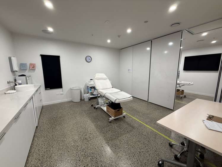 1R/10 Normanby Road Mount Eden_6