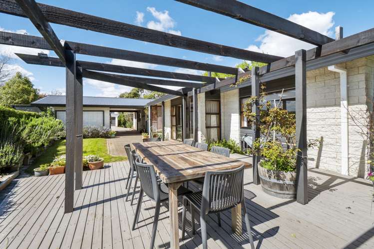 61 Turitea Road Fitzherbert_35