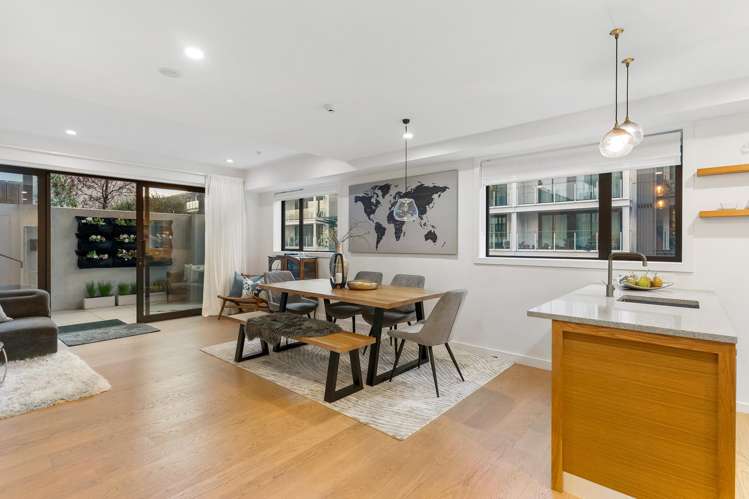 G01/30a Enfield Street Mount Eden_6