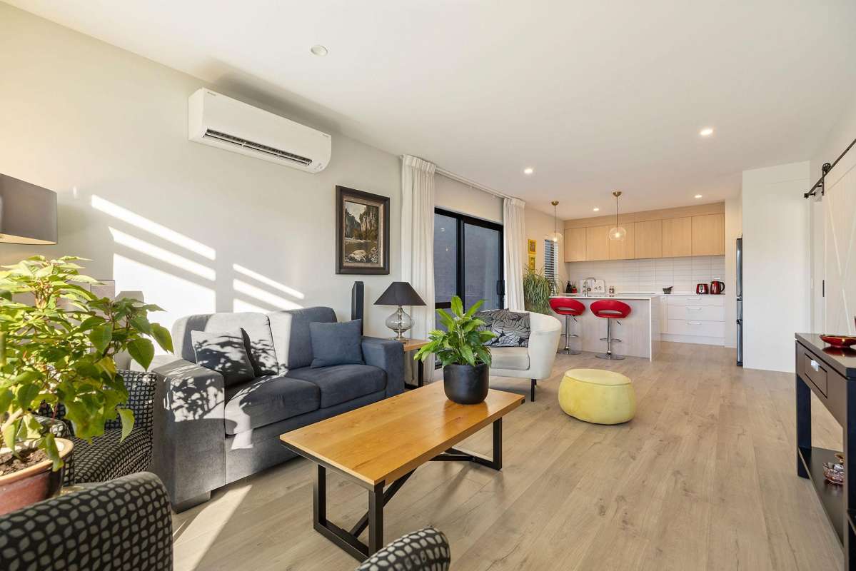 12 Chapman Way_4
