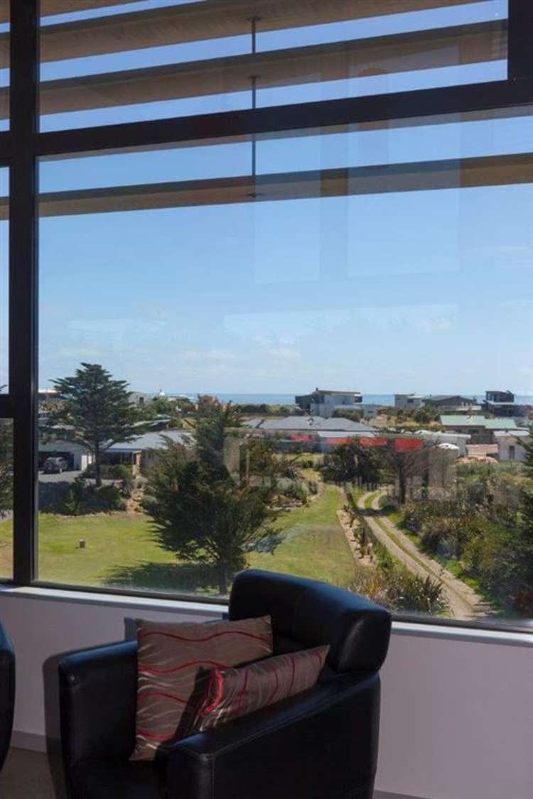 10 Via Aroha Waitarere Beach_12