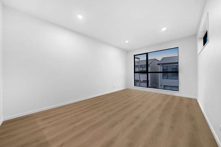 22 Whare Kauri Road Papakura_10